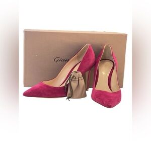 GIANVITO ROSSI 85 suede pumps